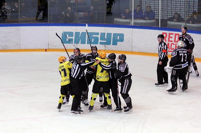 ХК «Рубин» достойно бился в Караганде (ВИДЕОТРАНСЛЯЦИЯ)