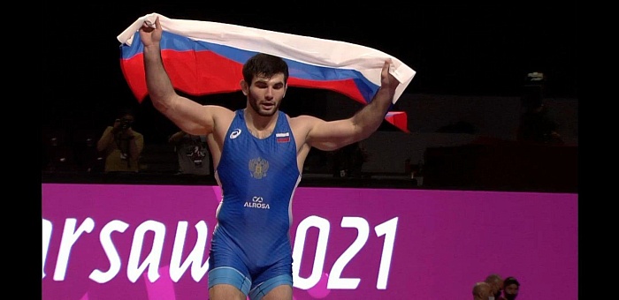 Найфонов оформил европейский хет-трик