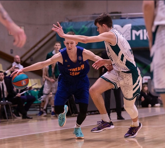 Тоболяк Владислав Шадуро делает баскетбольную карьеру в «Химках»