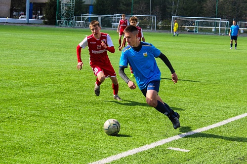 Лидер победил в гостях, а ФК «Тюмень-2006» дома сыграл вничью с «Торпедо-ОСШ» из Миасса