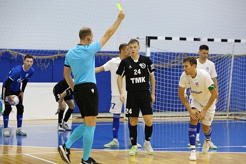 Тюменский арбитр Виталий Грошев отсудит матчи Суперлиги в Екатеринбурге