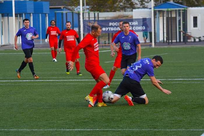 Опытные тюменцы обыграли «Бузулук» и вышли в полуфинал
