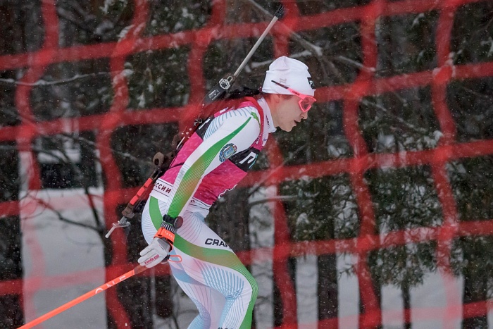 Третий этап PARI-Кубка России по биатлону в Тюмени. Большой масстарт. Женщины