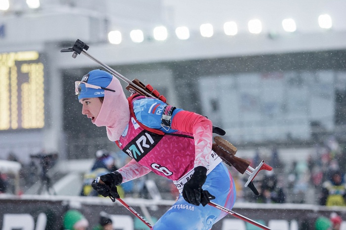 Третий этап PARI-Кубка России по биатлону в Тюмени. Большой масстарт. Женщины