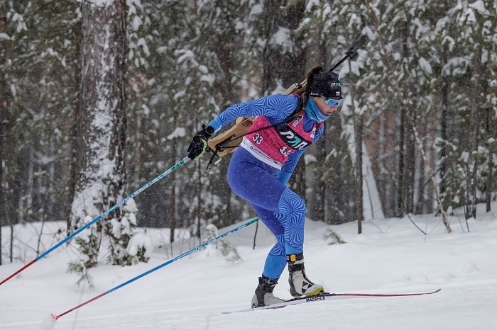 Третий этап PARI-Кубка России по биатлону в Тюмени. Большой масстарт. Женщины