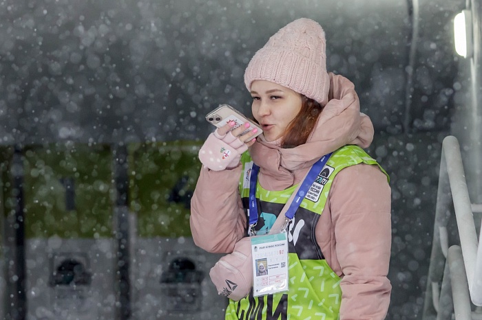 Третий этап PARI-Кубка России по биатлону в Тюмени. Большой масстарт. Женщины