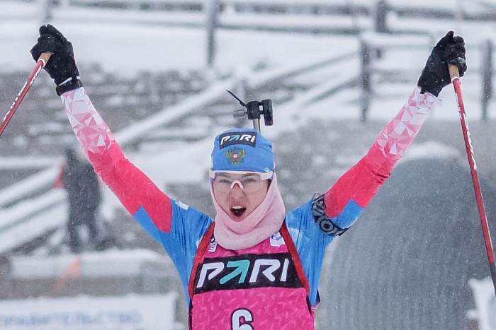 Третий этап PARI-Кубка России по биатлону в Тюмени. Большой масстарт. Женщины