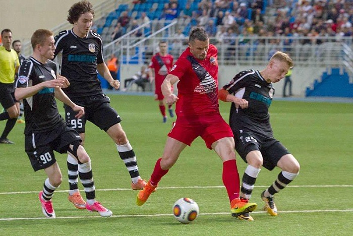 «Тюмень» соседствует с квартетом