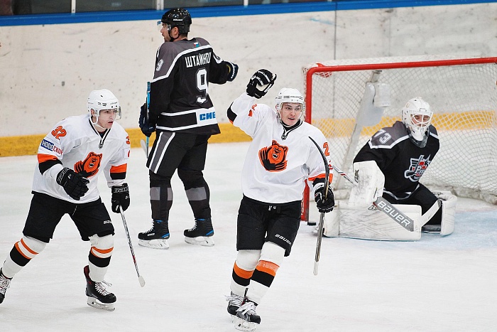 Фото Владимира ОГНЁВА