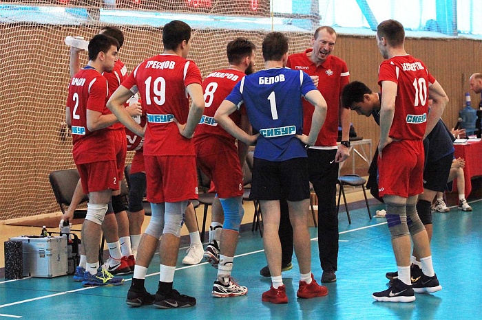 Фото Александра ЗЫРЯНОВА