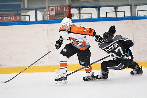 «Рубин» расторгнул контракты с тремя игроками