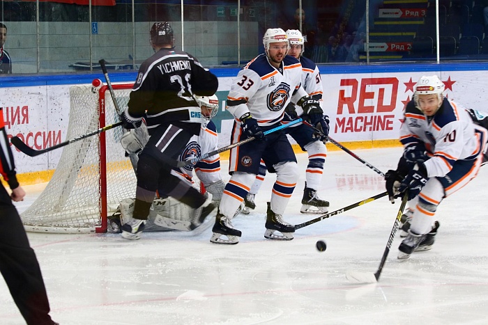 Олег Черкасов: «Пацаны сражались, честь им и хвала»