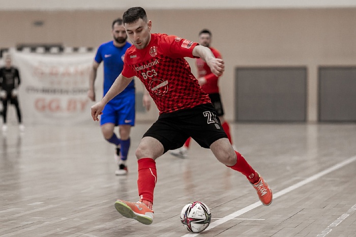 Воспитанник МФК «Тюмень» Давид Асланян поспорит за золото чемпионата Беларуси с бывшей командой Евгения Осинцева