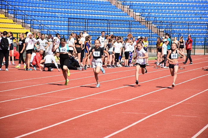 Сражались за призовые места в «Шиповке юных»