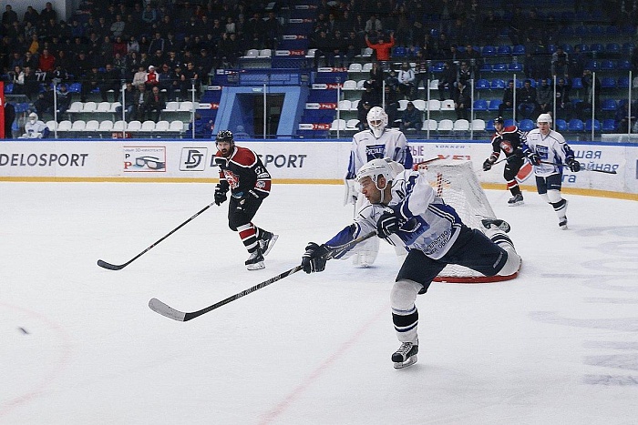 Фото Владимира ОГНЁВА