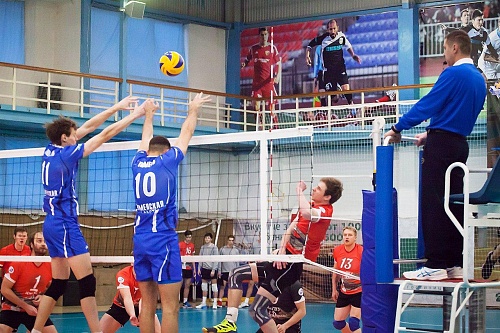 Волейбол. Мужчины. Чемпионат России. Высшая лига «Б». Зона «Восток». ВК «Тюмень» - «ИжГТУ-Динамо» (Ижевск)
