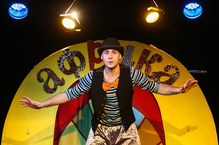 Неспортивная афиша на выходные в Тюмени: концерт Басты, история любви, стеклянная сказка