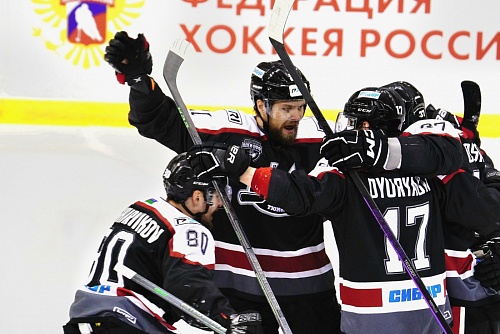 Матчи хоккейного клуба «Рубин» в Туле смотрите на «Тюменском времени»