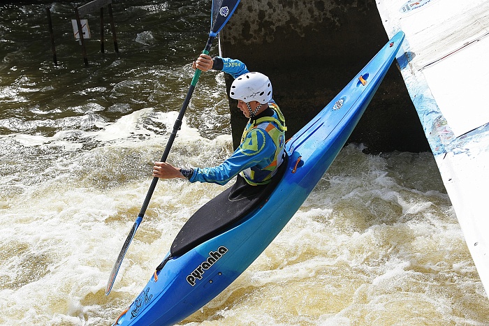 Первенство России по гребному слалому (юноши и девушки до 17 лет). Экстрим