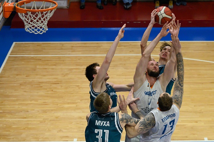 Тобольский БК «Нефтехимик» в гостях вновь уступил «Челбаскету»