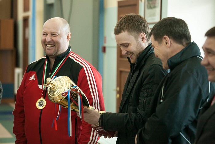 Фото Дани Савиных