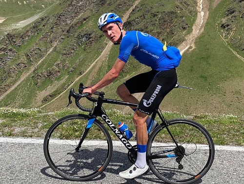 Погибшего гонщика почтили минутой молчания…