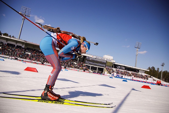 Мошкова выиграла с двумя промахами на «стойке»