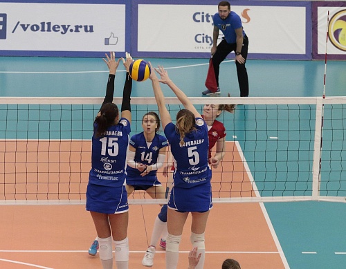 Тюменки едва не спасли матч на выезде