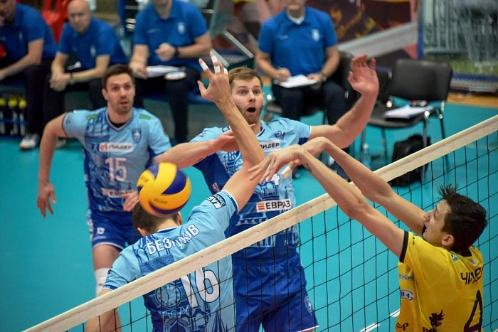 Нижневартовцы уступили динамовцам