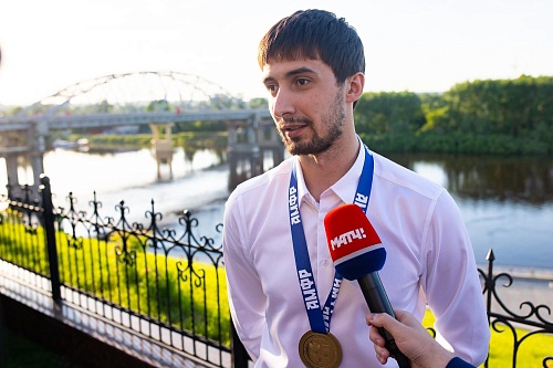 Артем Антошкин: «Все мысли и силы направляю на восстановление»