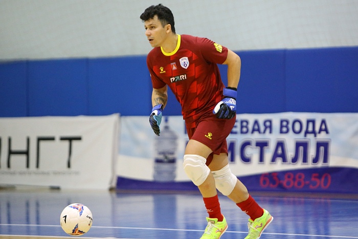 Бразильский вратарь «Ухты» Гитта