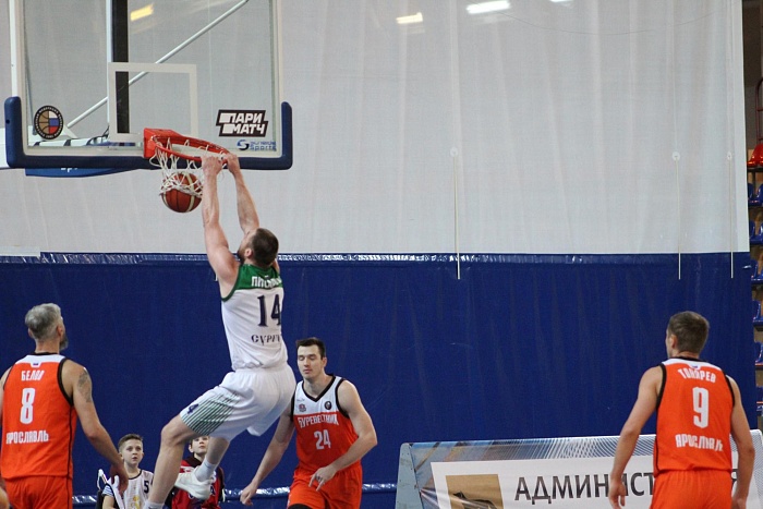 Артем Писарчук: «В Сургуте получаю игровое время, остальное меня не интересует»