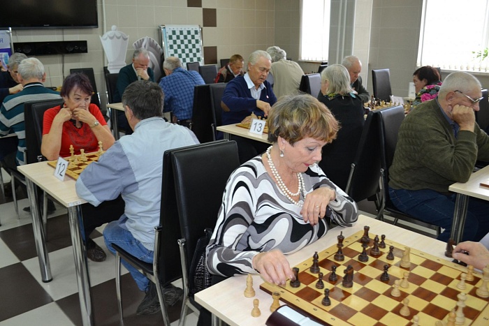 Ветераны сошлись в активных сражениях…