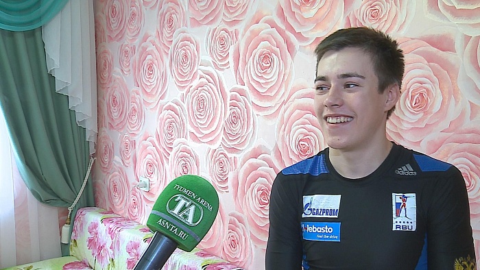 Дмитрий Кугаевский: «Помогаю девушке с онлайн-тренировками»