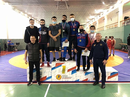 Хорошо боролись на уральском ковре