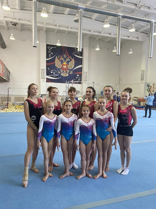 Тюменские гимнасты привезли медали из Челябинска