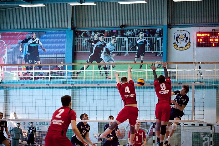 Фото Александра ЗЫРЯНОВА