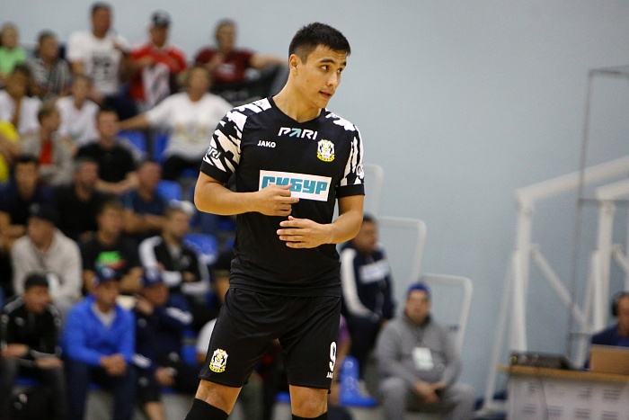 Форвард мини-футбольного клуба «Тюмень» Азиз Муждаков: «С Камилем Герейхановым у нас особая связь»