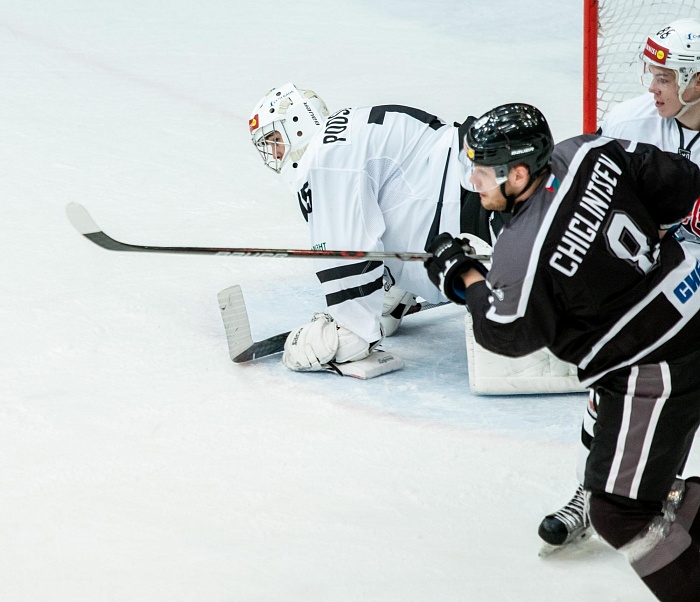 Чемпионат ВХЛ. ХК Рубин - Челмет