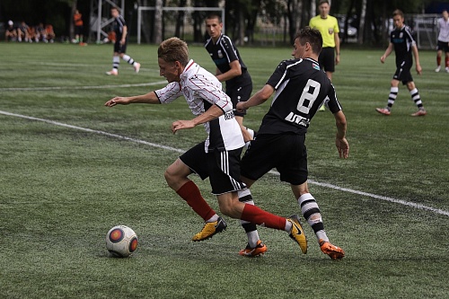 Дублеры на жаре одолели пермяков