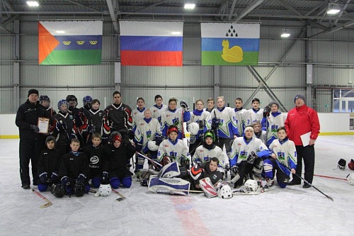 Сыграли на призы «Золотой шайбы»