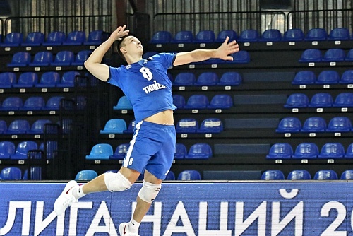 «Тюмень» усмиряла соперников подачей