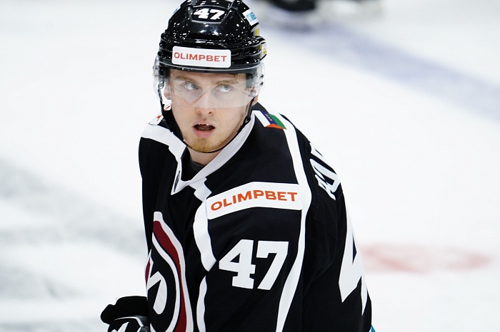 Нападающий хоккейного клуба «Рубин» Владимир Бобылёв: «Мы больше заслужили победу, чем соперники»