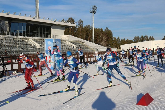 Биатлонисты разыграли награды первенства области