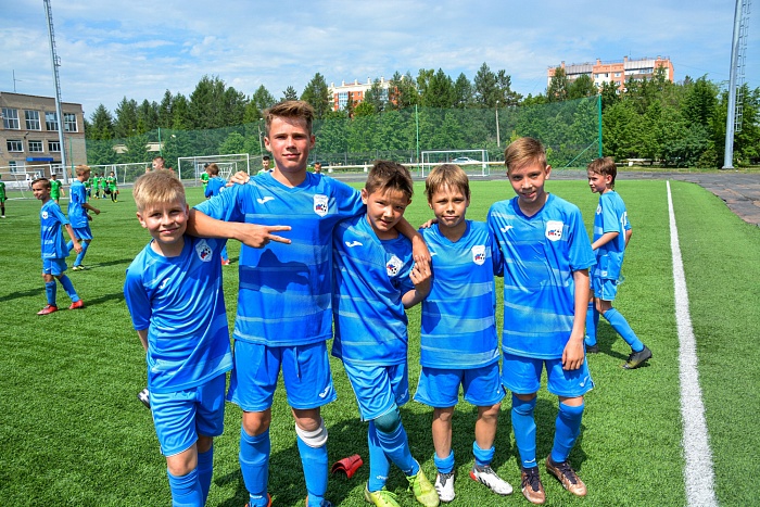 После 2-го тура впереди идёт пермская СШОР «Звезда», а ФК «Тюмень-2011» держится пятым