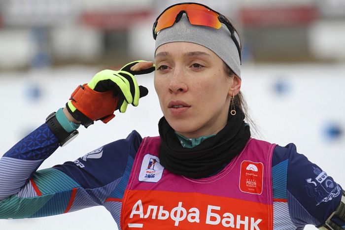 Вице-чемпионка России по биатлону в эстафете Ульяна Нигматуллина: «Приятно вернуться в борьбу и быть в тройке – это так необычно для меня в нынешнем сезоне»