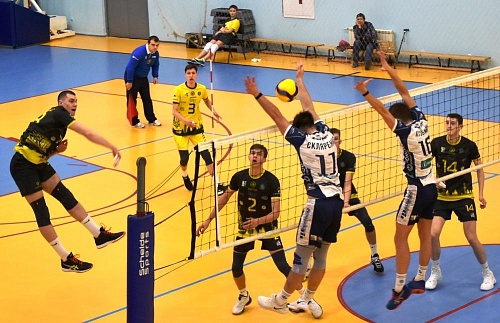 Хозяева не сдержали динамовцев