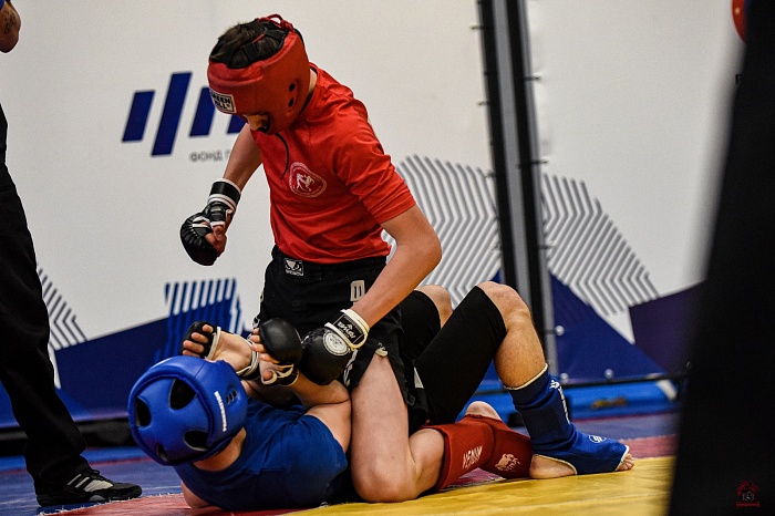 В Тюмени состоялись чемпионат и первенство области по панкратиону