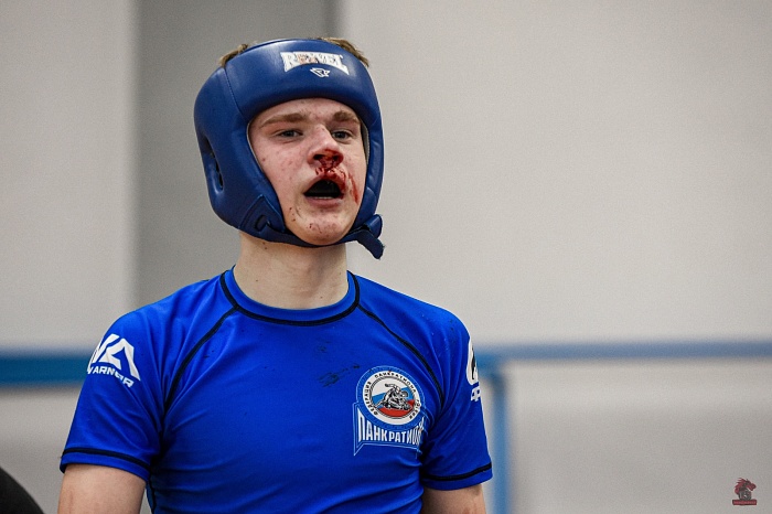 В Тюмени состоялись чемпионат и первенство области по панкратиону