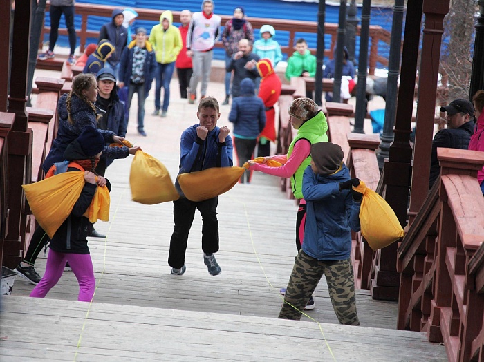 Для «Царя горы» подготовили паутину и битье мешками